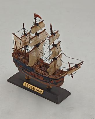 Veliero Endeavour Tribute Models Nauticalia London
