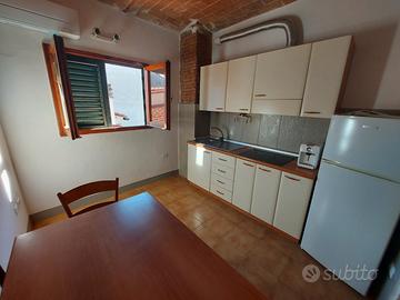 Bilocale arredato in centro