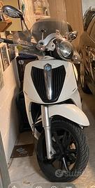 Piaggio Carnaby Cruiser 300 anno 2011 da ripristin