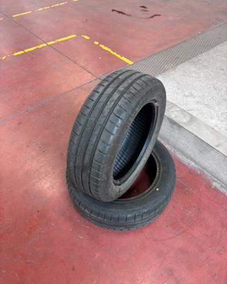 2 gomme estive Falken 195/55r15 85H