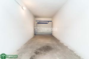 SPLENDIDO BOX DI 15 MQ!!