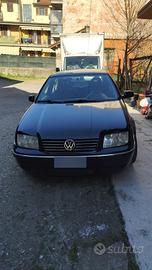 Volkswagen Bora 1.6 Benzina