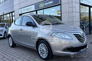 LANCIA Ypsilon 1.2 69 CV 5 porte Gold