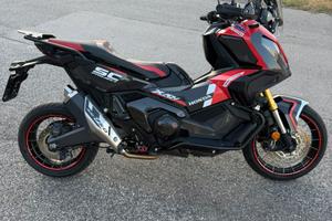 Honda x adv 750
