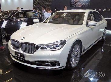 Parabrezza Bmw serie 7 G11 2015-