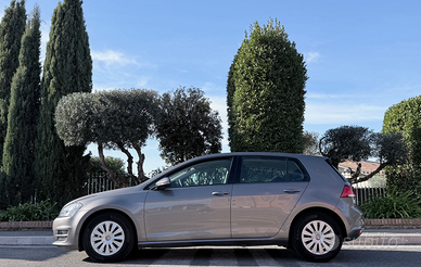 Volkswagen Golf 7 - 2016  1.6 TDI 90 CV KM 95.000