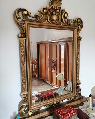 Specchio decorativo da appoggio. 