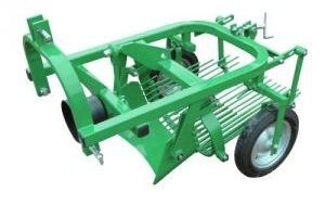 Scavapatate per trattore scarico posteriore GEO IT