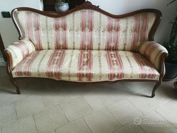 Salotto antiquariato a tre pezzi