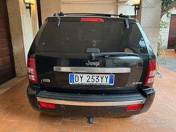JEEP GRAND CHEROKEE OVERLAND