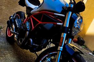 Monster 797