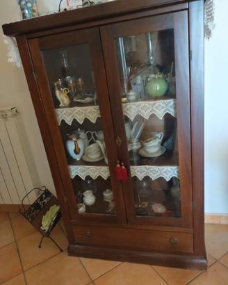 vetrina arte povera