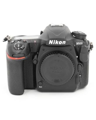 Nikon D500