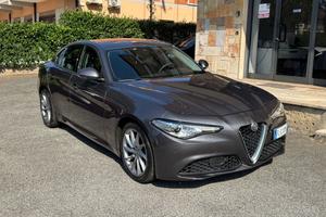 Alfa Romeo Giulia 2.2 Turbodiesel 180CV AT8 AWD Q4