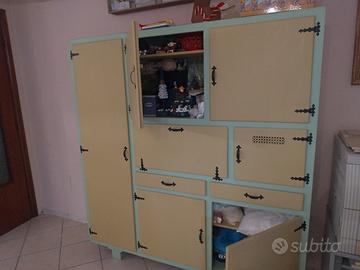 credenza cucina 