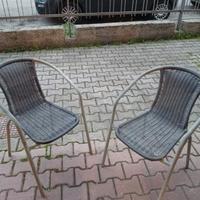 Le sedie  da giardino