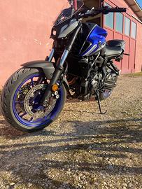 YAMAHA MT07 2021