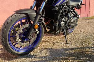 YAMAHA MT07 2021