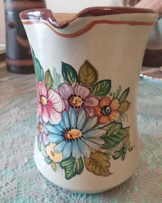 coppia di brocca e vaso in ceramica