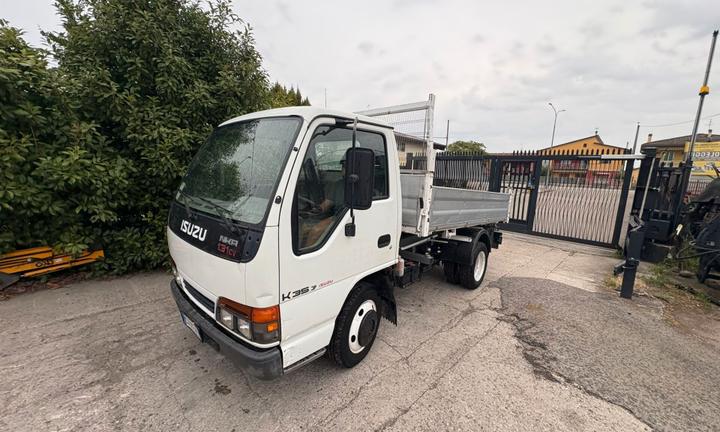 M139 - Furgone Isuzu K 35.3 RIBALTABILE