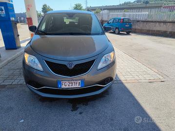 Lancia Y Ypsilon 1.2 Benzina 
