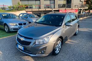 Chevrolet Cruze 1.7 Diesel Station Wagon LTZ