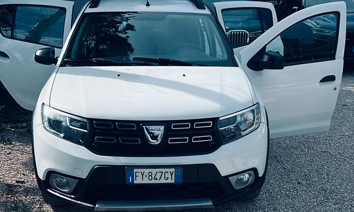 Dacia Sandero Stepway 0.9 Tce Turbo Gpl techroad