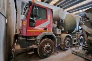 Camion Betoniera 410 42