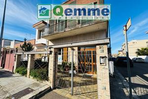 AMPIA BIFAMILIARE AL PIANO PRIMO