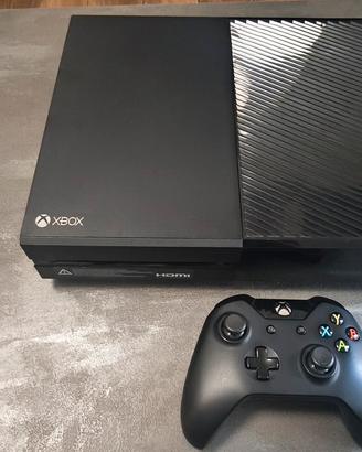 Xbox One 1 TB + giochi