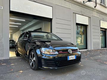 Volkswagen Golf GTI Volkswagen Golf GTI DSG 211cv 