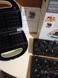 Piastra elettrica SilverCrest con piastre waffle