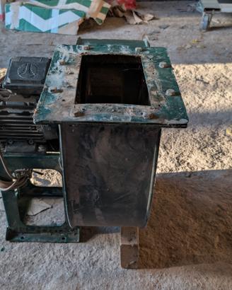 turbina di aspirazione trifase