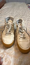 Sneaker
