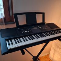 Tastiera Yamaha YPT-330