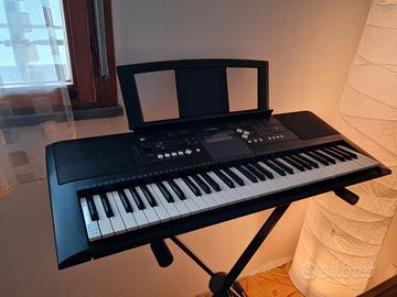 Tastiera Yamaha YPT-330