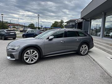 AUDI A6 ALLROAD 3000 TDI 286 CV TIPTRON. 4X4