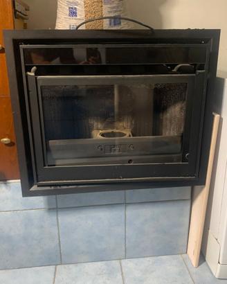 Stufa -inserto- a pellet