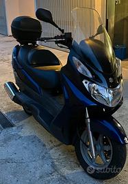 Scooter suzuki 150 (prezzo trattabile)