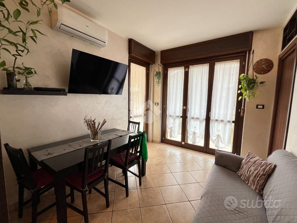 Apartment in San Francesco al Campo, Torino - Vista 3