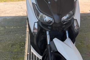 Scooter Yamaha X-Max 250 (2014)
