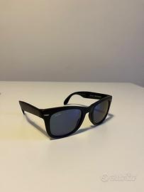 Ray-ban wayfarer folding