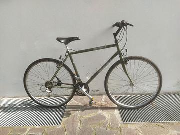bici Diamondback ibrida anni 90