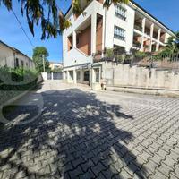 Negozio Atina [2025/033ACG]