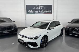 Volkswagen Golf 8 R 4Motion DSG 2.0cc 320cv Taglia