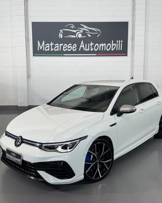 Volkswagen Golf 8 R 4Motion DSG 2.0cc 320cv Taglia
