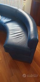 Divano design pelle blu