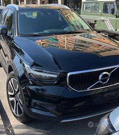 Volvo Xc40 Momentum T2