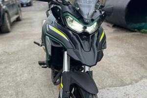 Moto Trk 702
