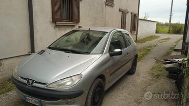 Auto Peugeot 206